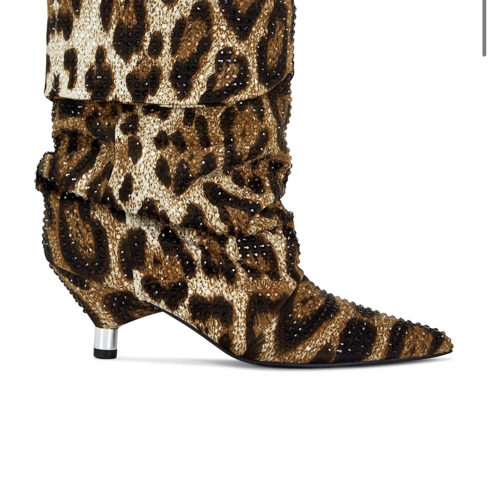 GRIMES-LEOPARD STILETTO BOOTIE SZ 11